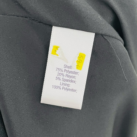 Jennifer Lopez Zipper Front Black Skirt - Picture 4 of 4